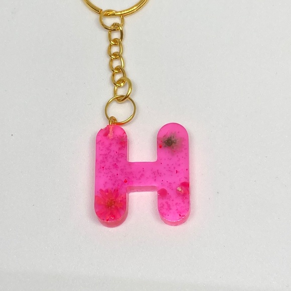 Letter H keychain - Picture 2 of 2